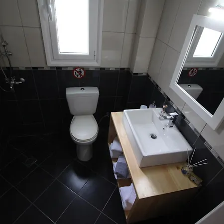 Aparthotel Nefeli's *