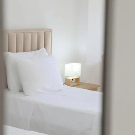 Hotel apartamentowy Nefeli's Himara