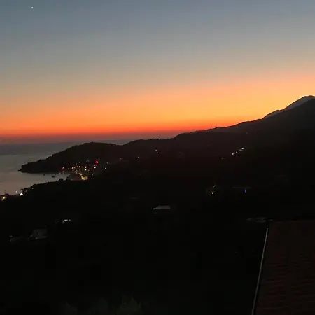 Hotel apartamentowy Nefeli's 4*