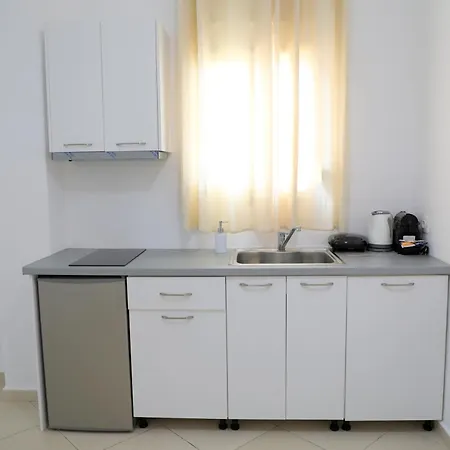 Апарт-отель Nefeli's 3*